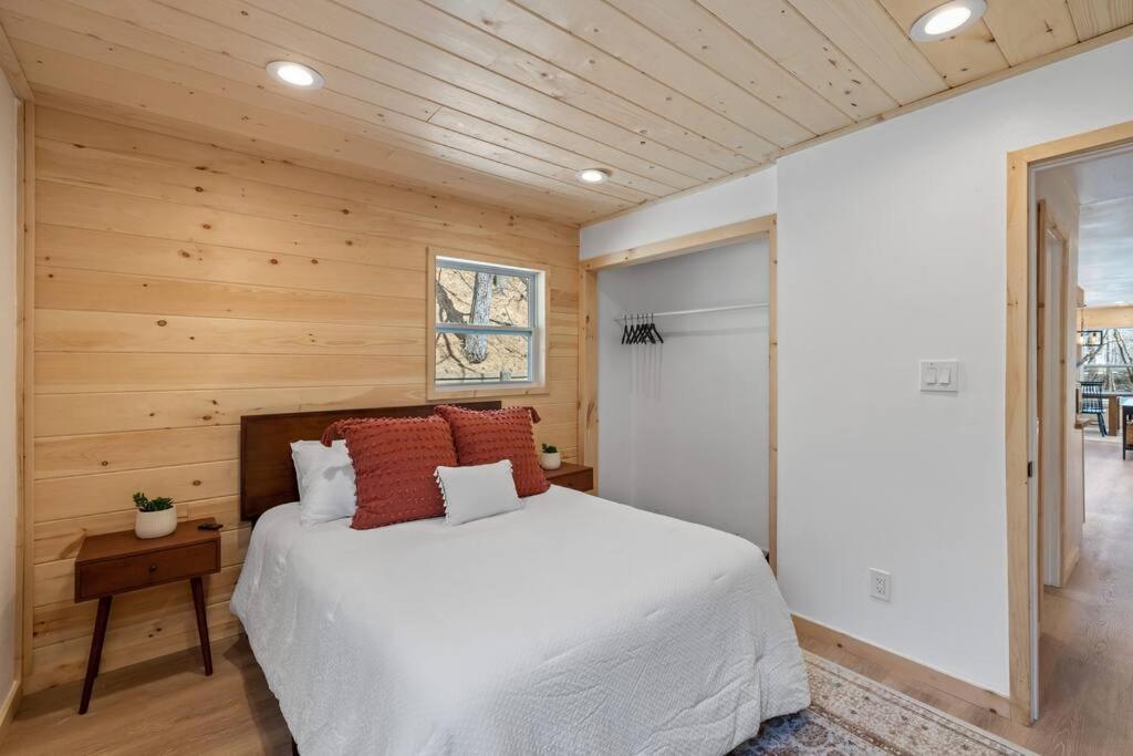 New! Modern Cabin With Two Decks, Bar & Game Room! Gatlinburg Ngoại thất bức ảnh